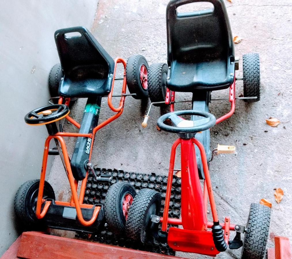 Ow Wilk - Pokoje I Domki Z Aneksami Kuchennymi, Parking, Plac Zabaw Леба Екстер'єр фото